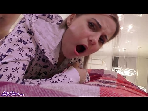 ❤️ Seksual ana qaranquş və pregistyle seks - cum yaxın ❤️ Sikişmə bizdə