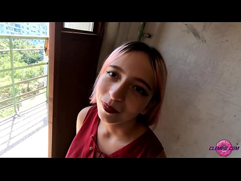 ❤️ Tələbə şəhvətli əmzikli bir qərib in the outback - cum On Onun üzündə ❤️ Sikişmə bizdə